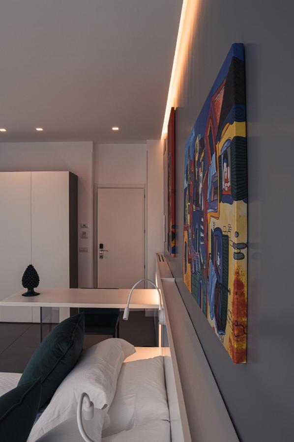 Fuorisquadra B&B Messina Buitenkant foto